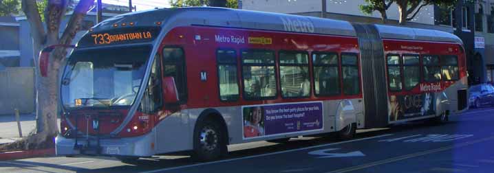 LA Metro Rapid NABI 60-BRT 9335